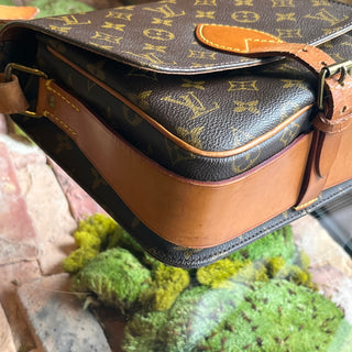 LOUIS VUITTON Cartouchiere Brown Monogram Canvas Vintage Crossbody Bag
