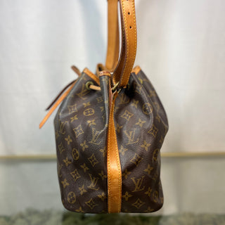 LOUIS VUITTON Vintage Noe Brown Monogram Canvas Bucket Bag