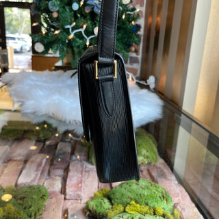 LOUIS VUITTON Saint Cloud GM Black Epi Leather Shoulder Bag