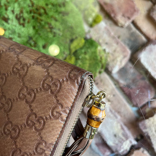 GUCCI Guccissima Bamboo Tassel Brown Aged Leather Zip Around Wallet