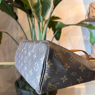 LOUIS VUITTON Monogram Neverfull PM