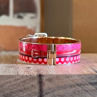 LOUIS VUITTON Rose Gold Plated Pink Enamel Confidential Cuff SZ S