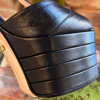 GUCCI Black Leather Angel Platform Sandals SZ 38 (US 8)