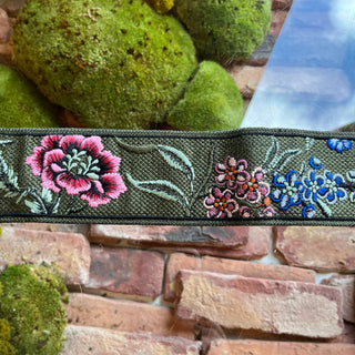 DIOR Multicolored Embroidered Floral Strap