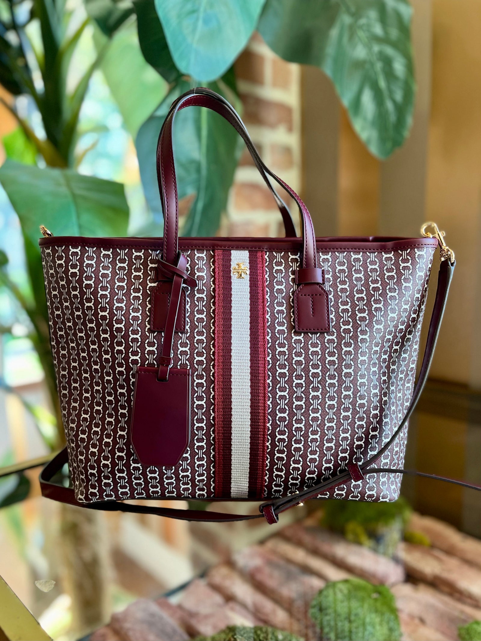 Tory burch gemini link tote online burgundy