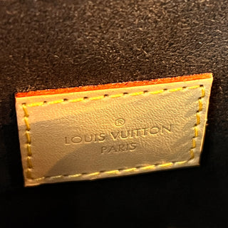 LOUIS VUITTON Monogram Pochette Métis