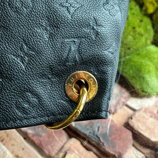 LOUIS VUITTON Artsy Black Empriente Leather Hobo