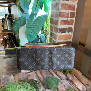LOUIS VUITTON Looping GM Monogram Canvas Vintage Shoulder Bag
