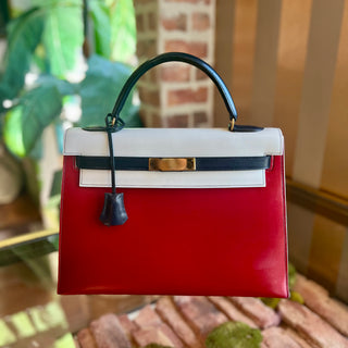 HERMES Kelly 32 Rogue Bleu Marine White Box Calf Ever Calf Top Handle Bag