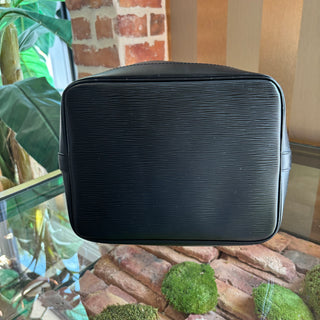 LOUIS VUITTON Black Epi Noe Bucket