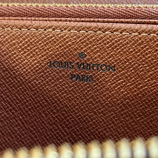 LOUIS VUITTON LV Monogram Canvas Zippy Wallet