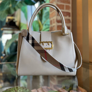 BURBERRY Medium Buckle Honey Trench Leather Tote Bag