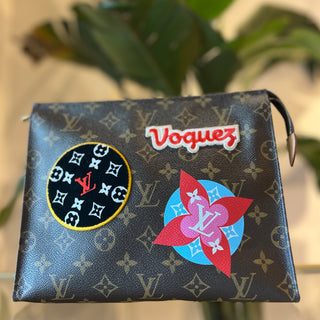LOUIS VUITTON Toiletry 26 Monogram World Tour Coated Canvas Pouch