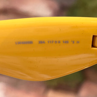 LOEWE LW40099I Yellow Acetate Geometrical Sunglasses