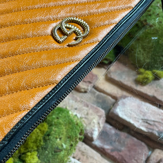GUCCI Marmont Torchon Brown Black Quilted Leather Zip Pouch Clutch