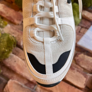 CHANEL White/Black CC Trainer Sneakers SZ 39 (US 9)