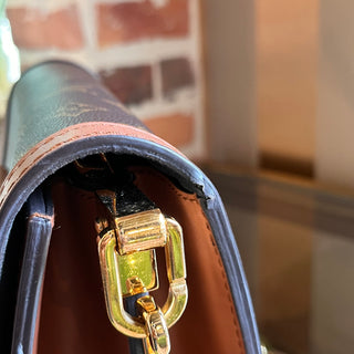 LOUIS VUITTON Dauphine MM Reverse Monogram Canvas Shoulder Bag