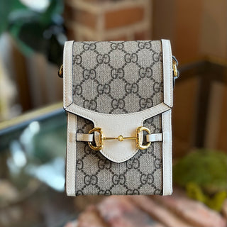 GUCCI Horsebit 1955 White and Beige GG Supreme Phone Crossbody