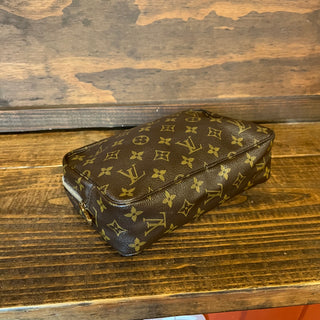 LOUIS VUITTON Vintage Trousse Brown Monogram Canvas Pochette