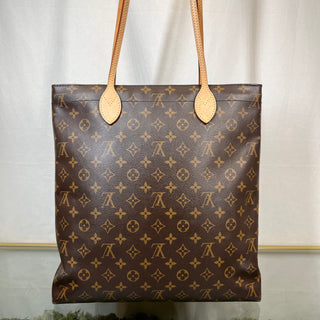 LOUIS VUITTON Carry It Tote Monogram