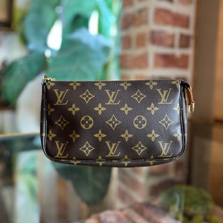 LOUIS VUITTON Pochette Accessoires Monogram Brown Canvas Bag