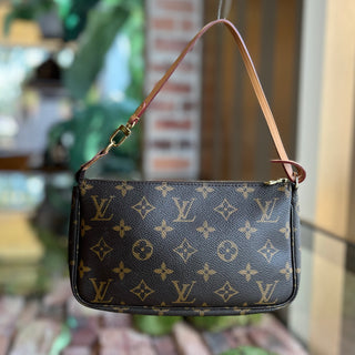 LOUIS VUITTON Pochette Accessories Vintage Monogram Canvas Shoulder Bag