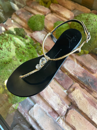 GIUSEPPE ZANOTTI Crystal Thong Sandals SZ 36