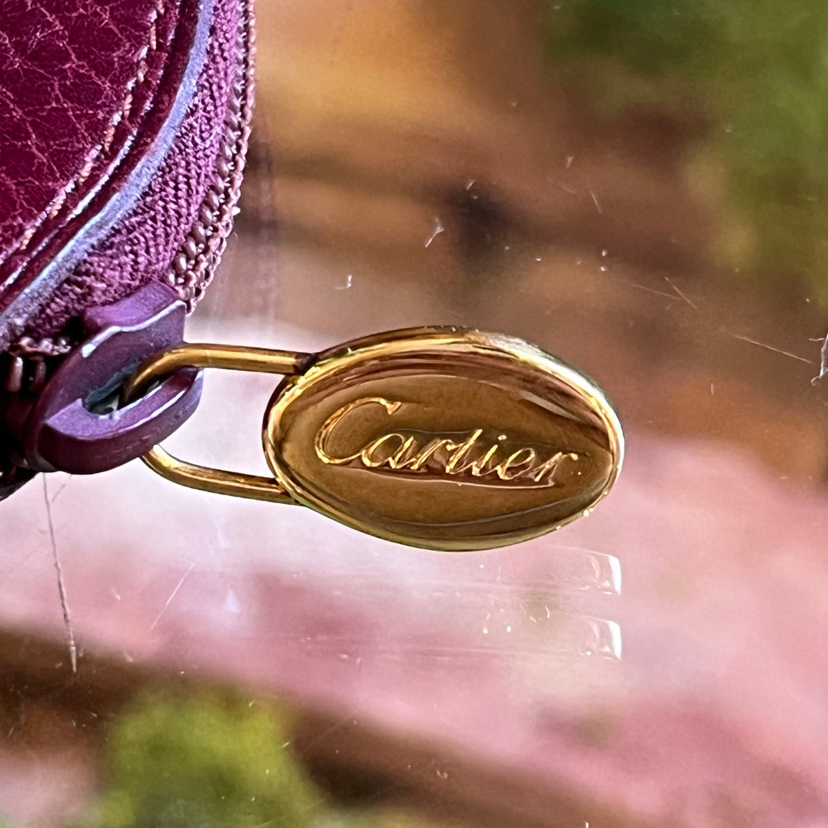 CARTIER Bordeaux Leather Must De Round Coin Purse
