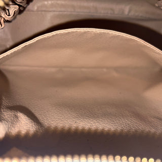 LOUIS VUITTON Monogram Trousse Toilette 23