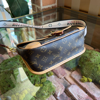 LOUIS VUITTON Diane Brown Monogram Canvas Shoulder Bag