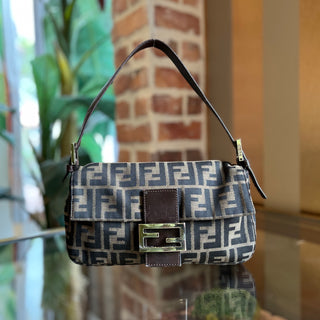 FENDI Baguette Brown FF Zucca Canvas Vintage Shoulder Bag