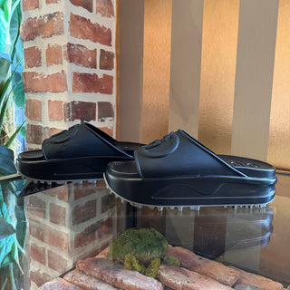 GUCCI GG Black Leather Rubber Platform Slides