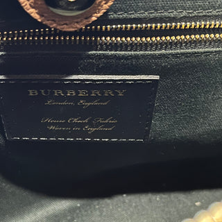 BURBERRY Banner Medium Leather Tote
