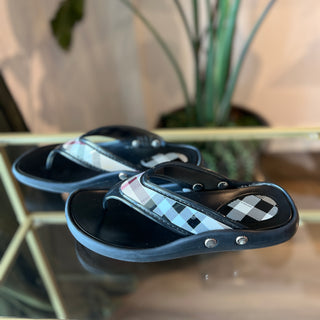 BURBERRY Housecheck Black Rubber Slippers