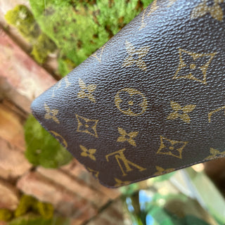 LOUIS VUITTON Compact Zippy Brown Monogram Canvas Wallet