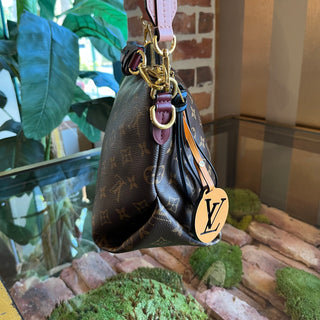 LOUIS VUITTON Beaubourg Mini Monogram Hobo