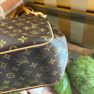 LOUIS VUITTON LV Monogram Batignolles Shoulder Bag