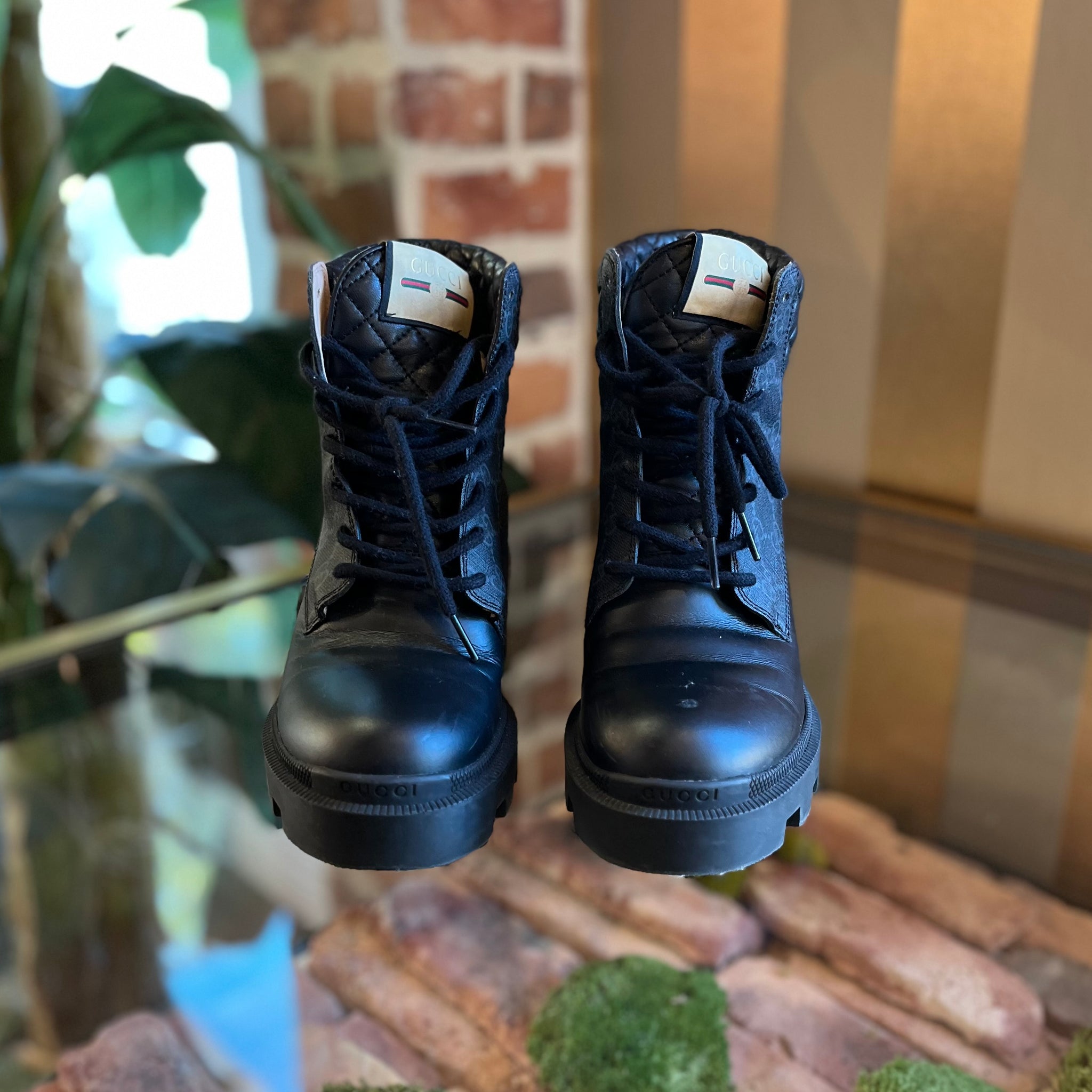 Black gucci combat outlet boots