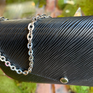 LOUIS VUITTON Felicie Pochette Black Epi Leather Crossbody