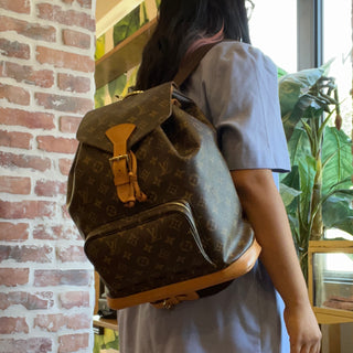 LOUIS VUITTON Montsouris GM Brown Monogram Canvas Drawstring Backpack