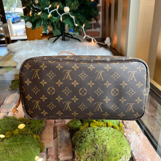 LOUIS VUITTON Neverfull MM Monogram Canvas Tote Bag