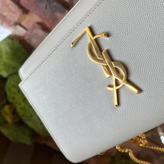 SAINT LAURENT Kate Small Chain Blanc Vintage Grain De Poudre Embossed Crossbody