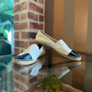TORY BURCH White Leather Black Cap Toe Espadrilles SZ 8M