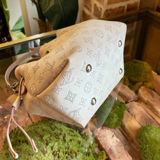 LOUIS VUITTON Bella Pink Degrade Bella Rose Mahina Leather Crossbody Bag