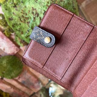 LOUIS VUITTON Portefeuille Celeste Trifold Brown Monogram Canvas Wallet