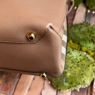 BURBERRY Banner Medium Leather Tote