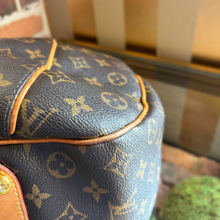 LOUIS VUITTON Monogram Galleria Hobo PM