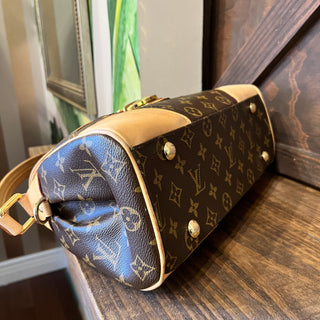 LOUIS VUITTON Beverly MM Monogram Canvas Shoulder Bag