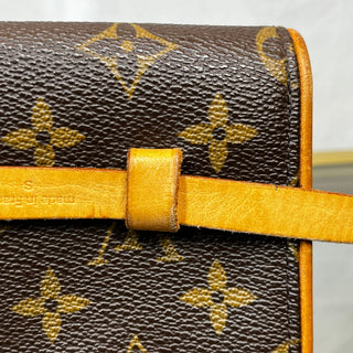 LOUIS VUITTON Pochette Florentine Brown Monogram Belt Bag