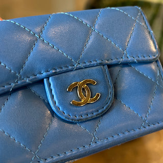CHANEL Blue Classic Interlocking CC Logo Compact Wallet